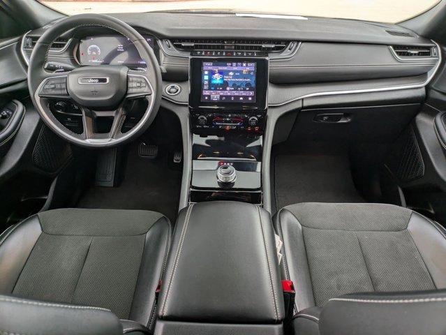 2023 Jeep Grand Cherokee L Vehicle Photo in SELMA, TX 78154-1459