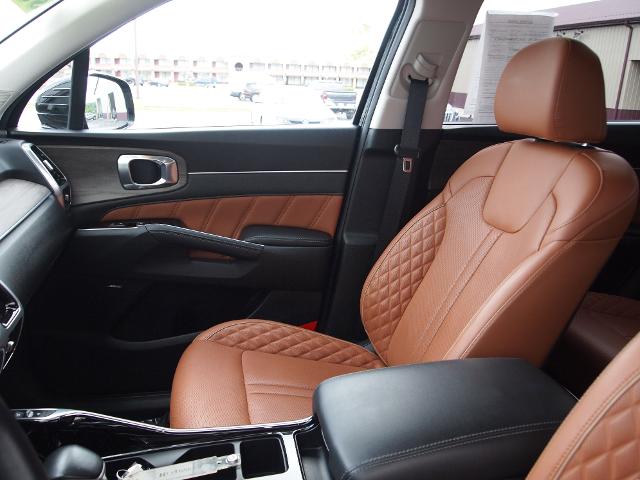 2023 Kia Sorento Vehicle Photo in MADISON, IN 47250-1611