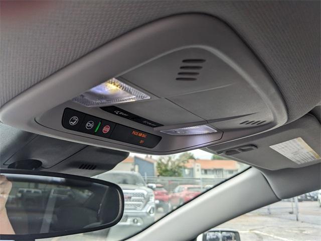 2019 Chevrolet Malibu Vehicle Photo in AURORA, CO 80012-4011