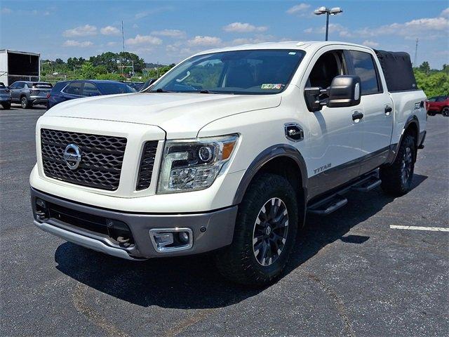 2017 Nissan Titan Vehicle Photo in LANCASTER, PA 17601-0000