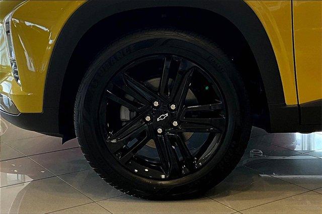2025 Chevrolet Trax Vehicle Photo in TOPEKA, KS 66609-0000
