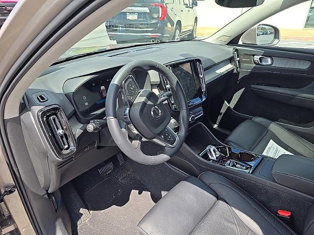 2024 Volvo XC40 Vehicle Photo in HARRISBURG, PA 17111-1033