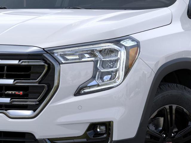 2024 GMC Terrain Vehicle Photo in TOPEKA, KS 66609-0000