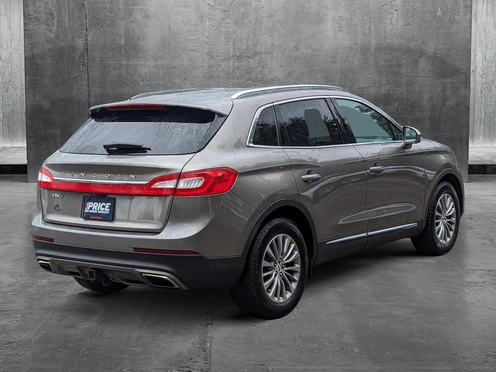 2017 Lincoln MKX Vehicle Photo in Tampa, FL 33614