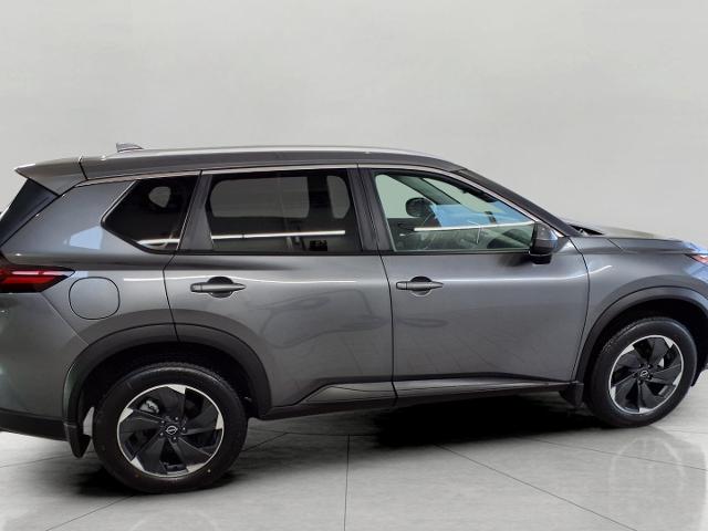 2024 Nissan Rogue SV photo 8