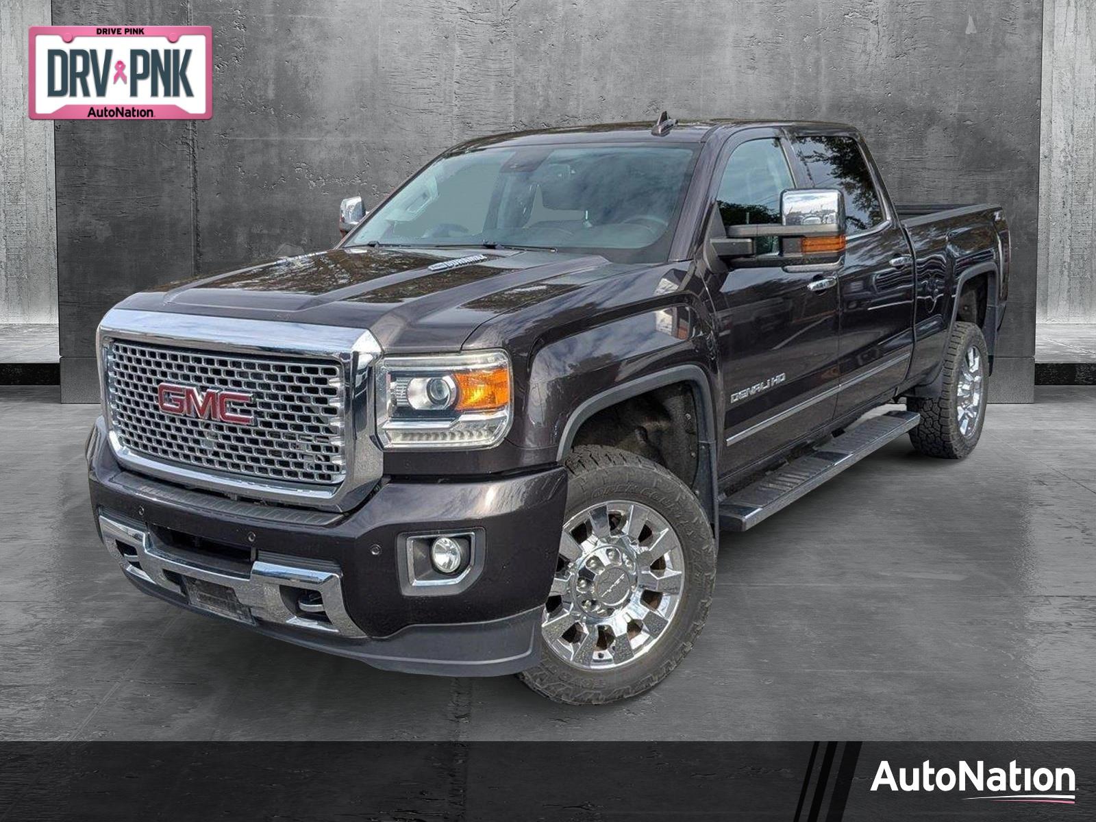 2015 GMC Sierra 2500HD available WiFi Vehicle Photo in Panama City, FL 32401