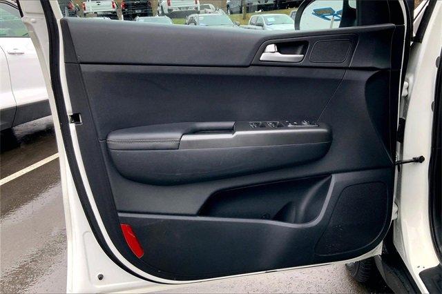 2017 Kia Sportage Vehicle Photo in KANSAS CITY, MO 64114-4502