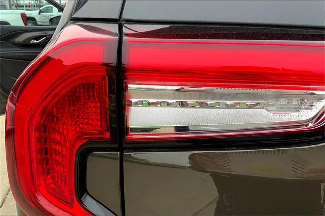 2024 GMC Terrain Vehicle Photo in KANSAS CITY, MO 64114-4545