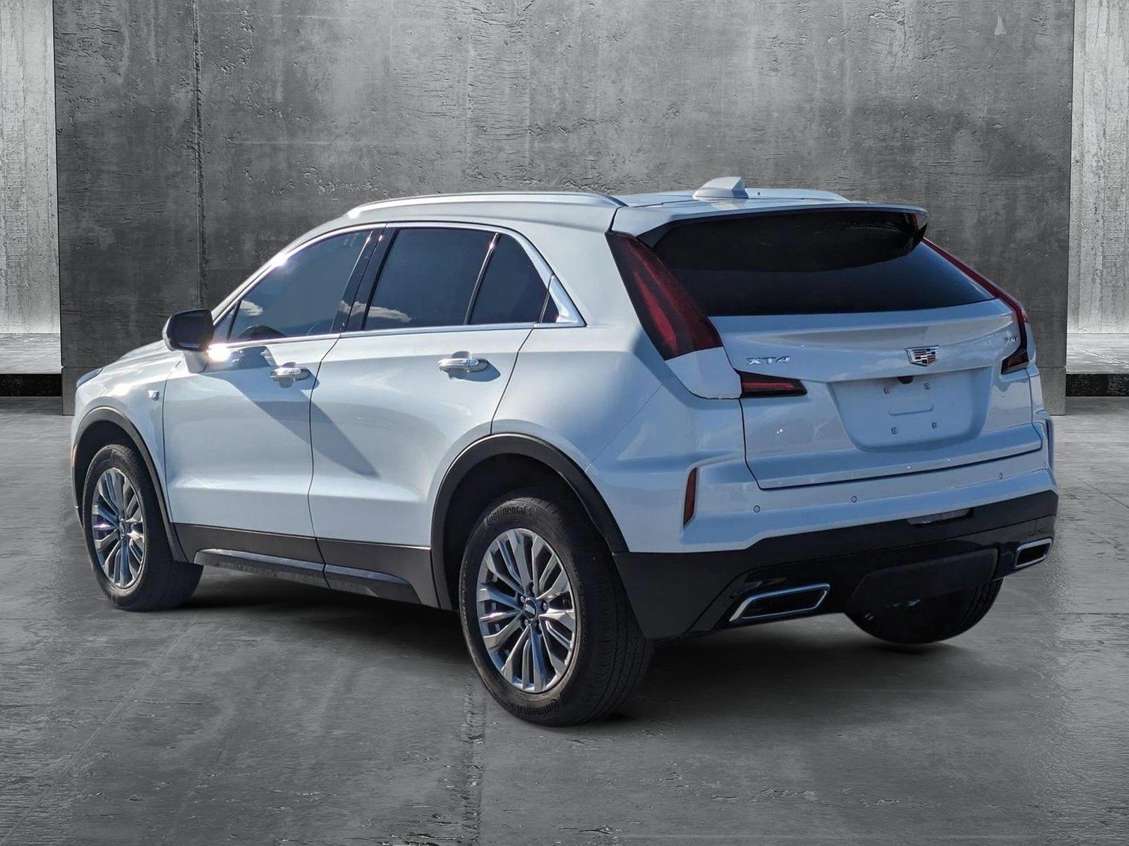 2025 Cadillac XT4 Vehicle Photo in WEST PALM BEACH, FL 33407-3296