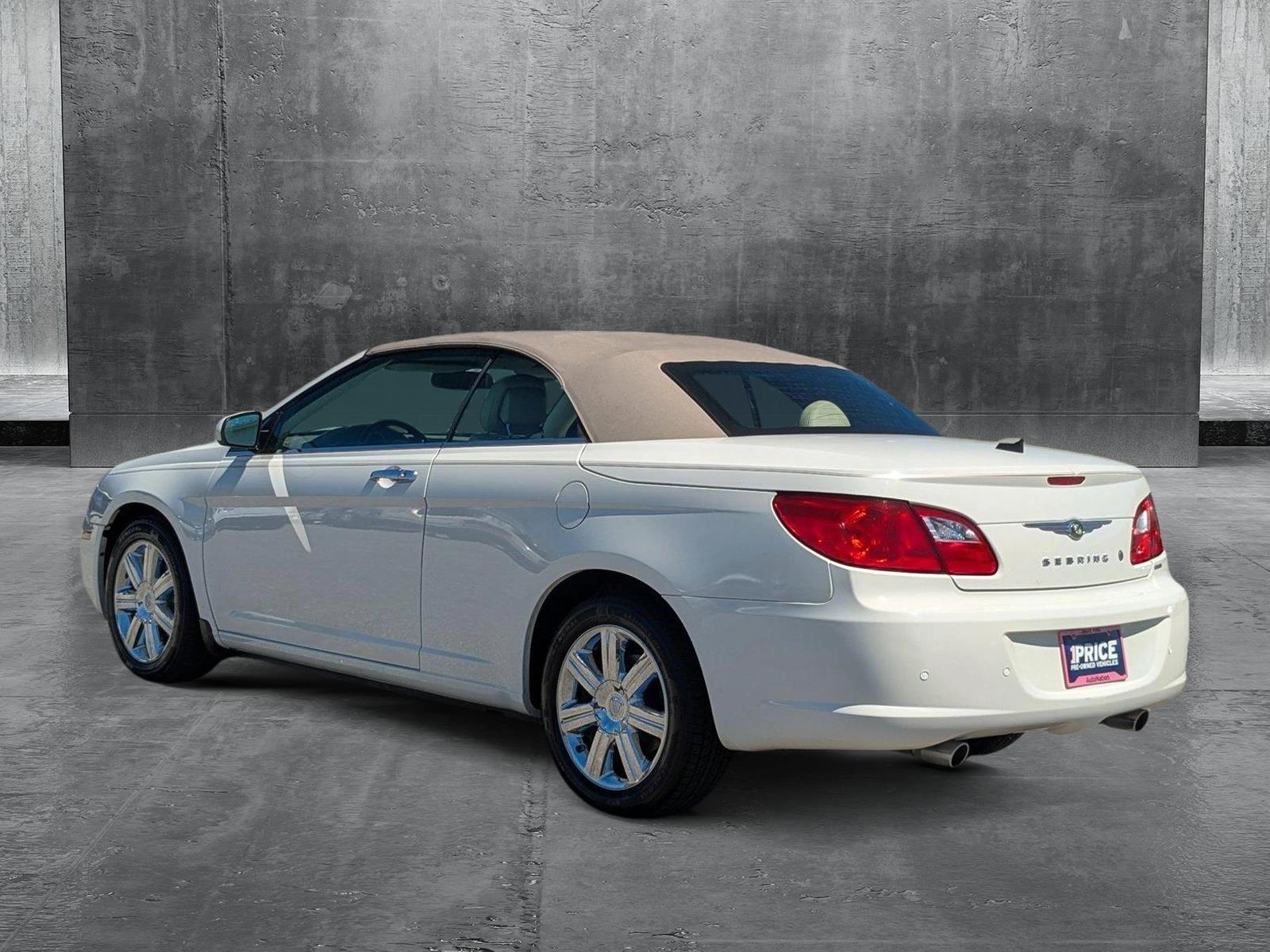 2010 Chrysler Sebring Vehicle Photo in St. Petersburg, FL 33713