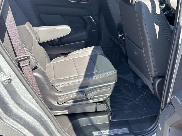 2025 GMC Yukon Vehicle Photo in ALBERTVILLE, AL 35950-0246