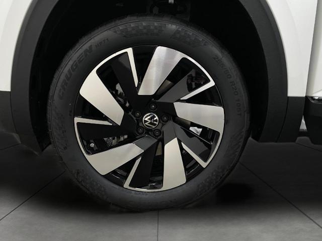 2025 Volkswagen Atlas Cross Sport Vehicle Photo in Appleton, WI 54913