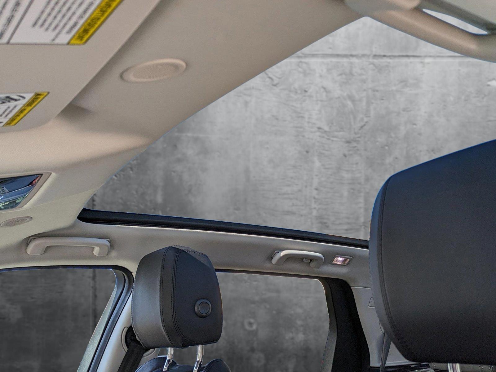 2025 Land Rover Discovery Sport Vehicle Photo in Bethesda, MD 20852