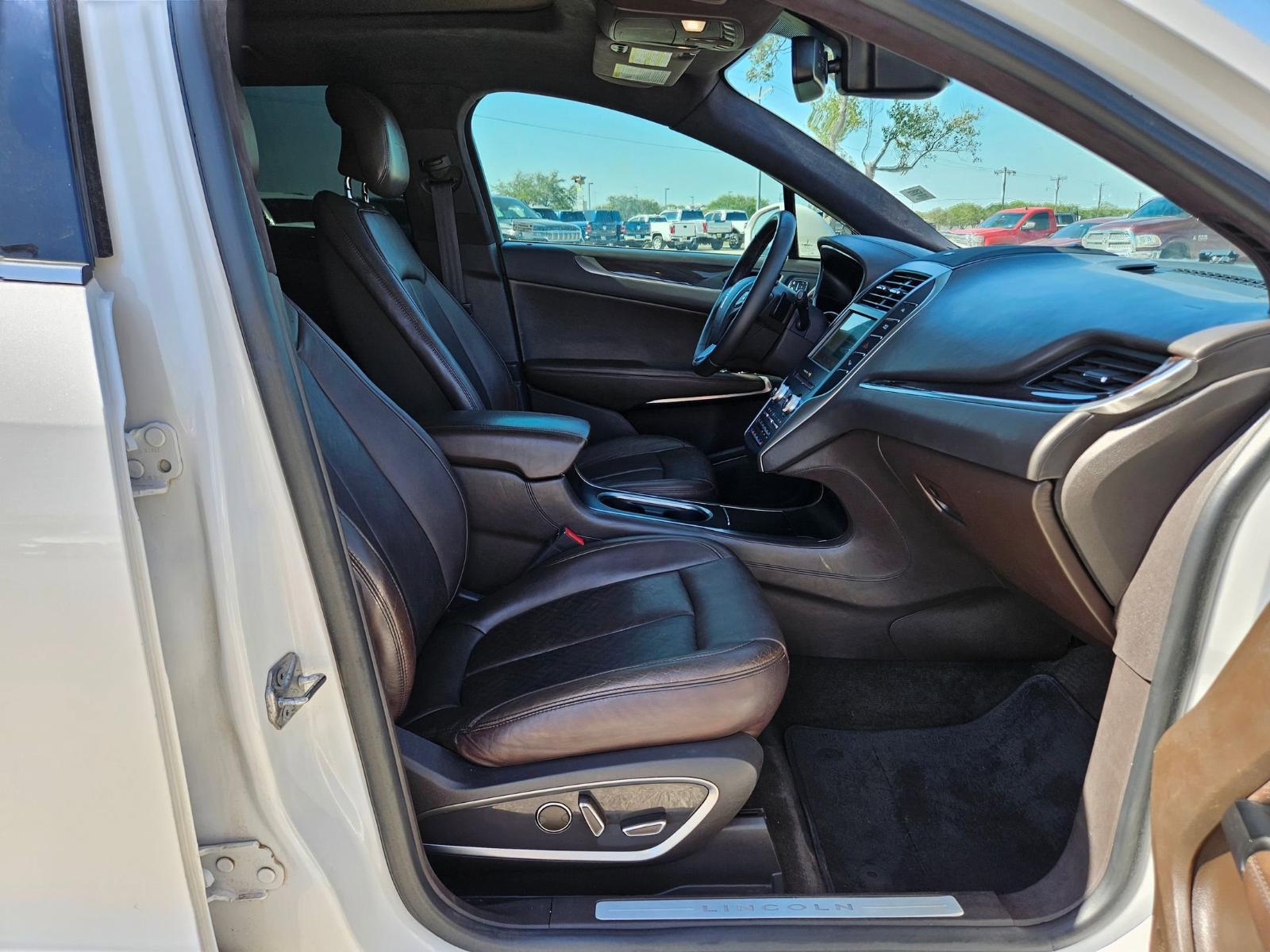2017 Lincoln MKC Vehicle Photo in Seguin, TX 78155