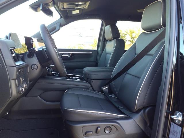 2025 Chevrolet Tahoe Vehicle Photo in Denton, TX 76205
