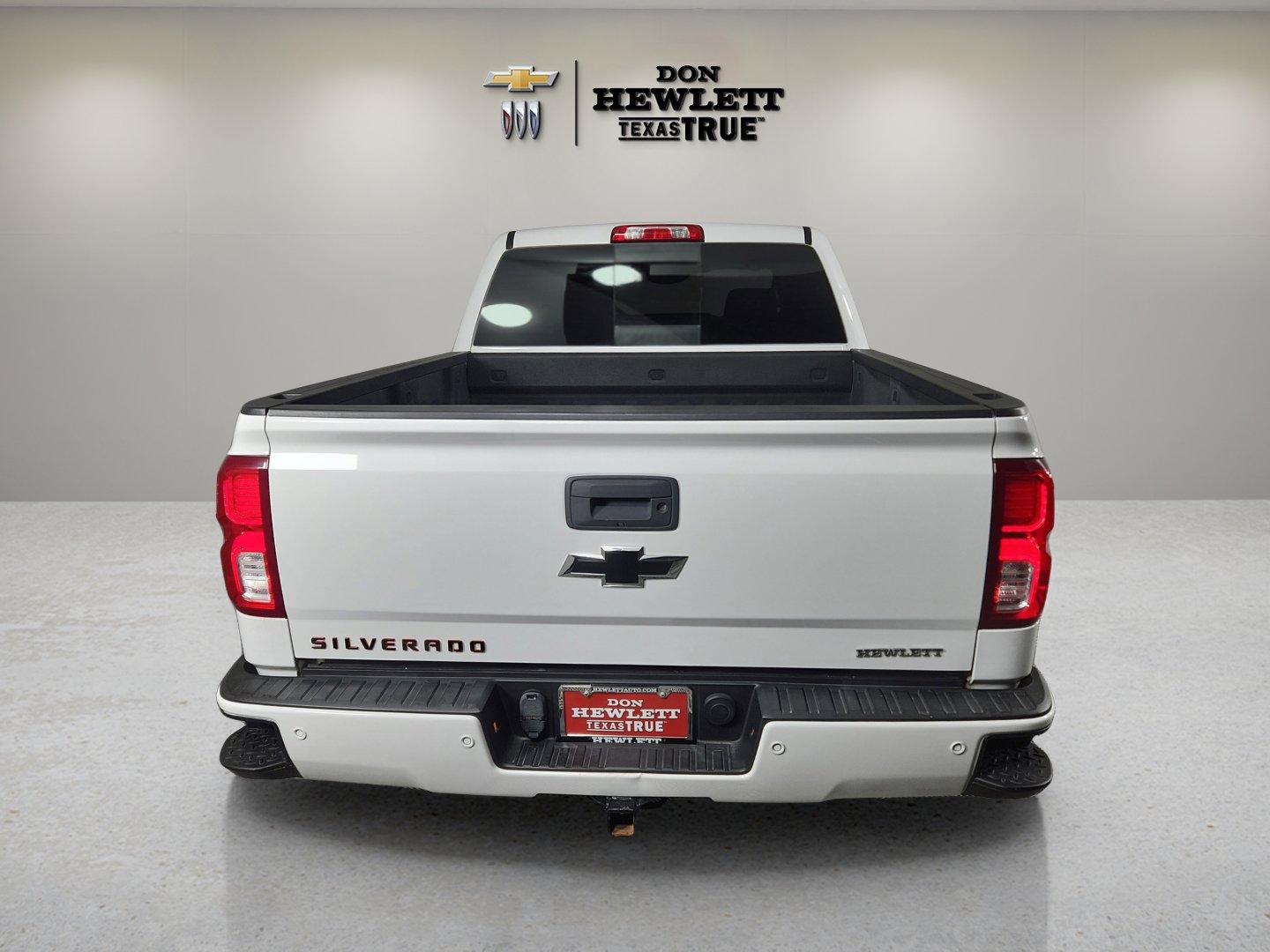 2017 Chevrolet Silverado 1500 Vehicle Photo in GEORGETOWN, TX 78626-7508