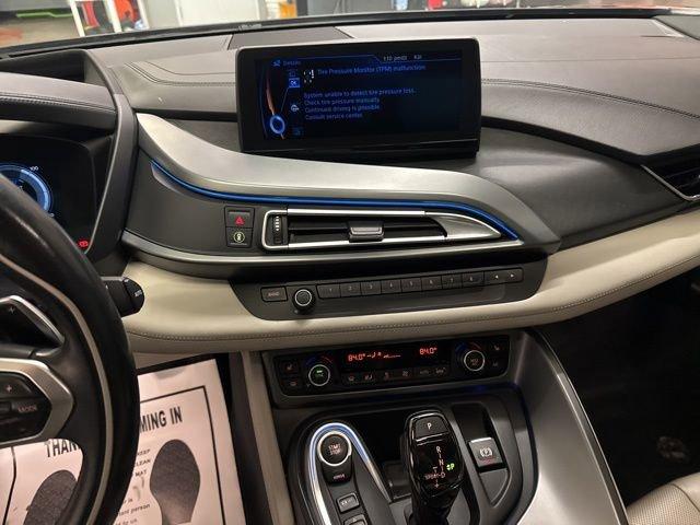 2015 BMW i8 Vehicle Photo in MEDINA, OH 44256-9631