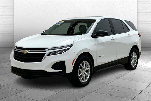 2022 Chevrolet Equinox Vehicle Photo in TOPEKA, KS 66609-0000