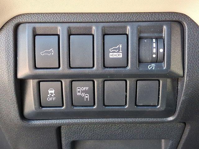 2019 Subaru Ascent Vehicle Photo in DANBURY, CT 06810-5034