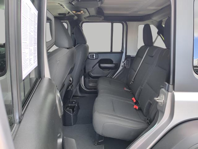 2019 Jeep Wrangler Unlimited Vehicle Photo in Green Bay, WI 54304