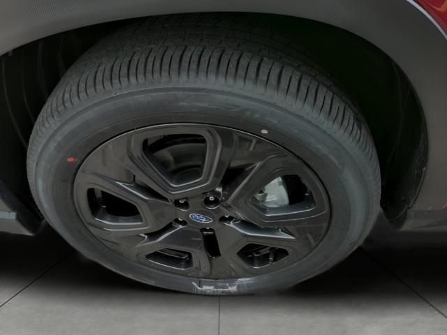 2025 Subaru Ascent Vehicle Photo in Green Bay, WI 54304