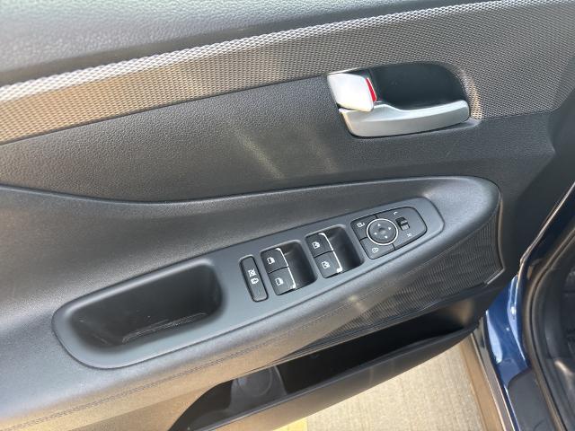 2020 Hyundai SANTA FE Vehicle Photo in Peoria, IL 61615