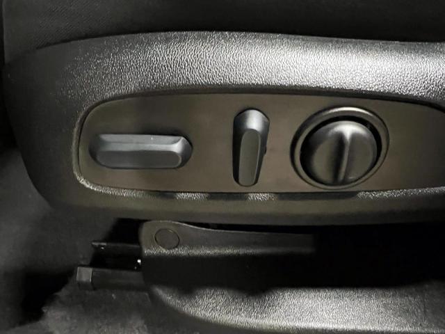 2022 Chevrolet Equinox Vehicle Photo in Roslyn, NY 11576