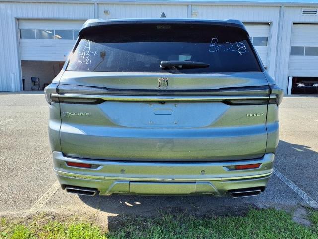 2025 Buick Enclave Vehicle Photo in EMPORIA, VA 23847-1235