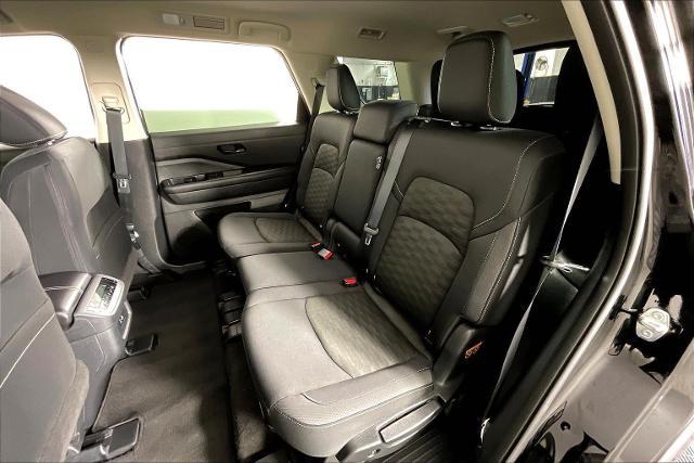 2024 Nissan Pathfinder Vehicle Photo in Tulsa, OK 74129