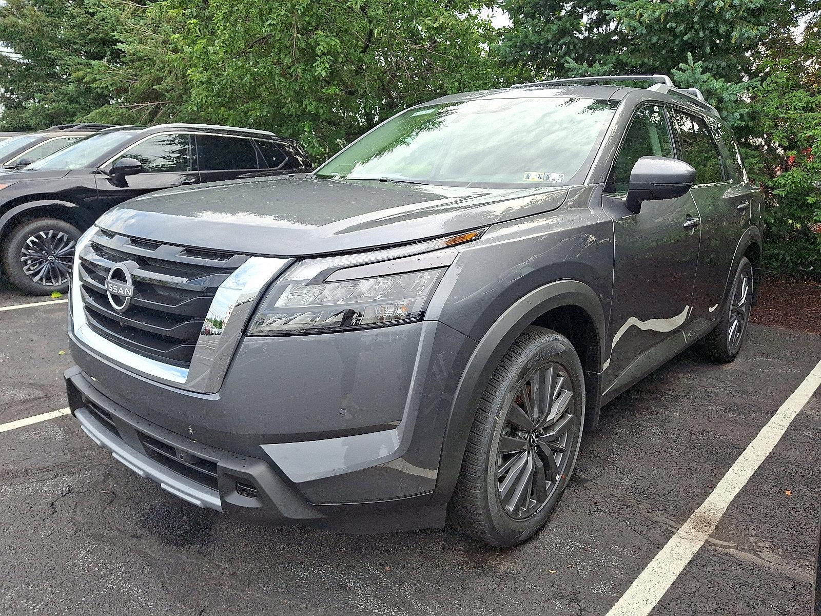 2025 Nissan Pathfinder Vehicle Photo in Harrisburg, PA 17111-1033