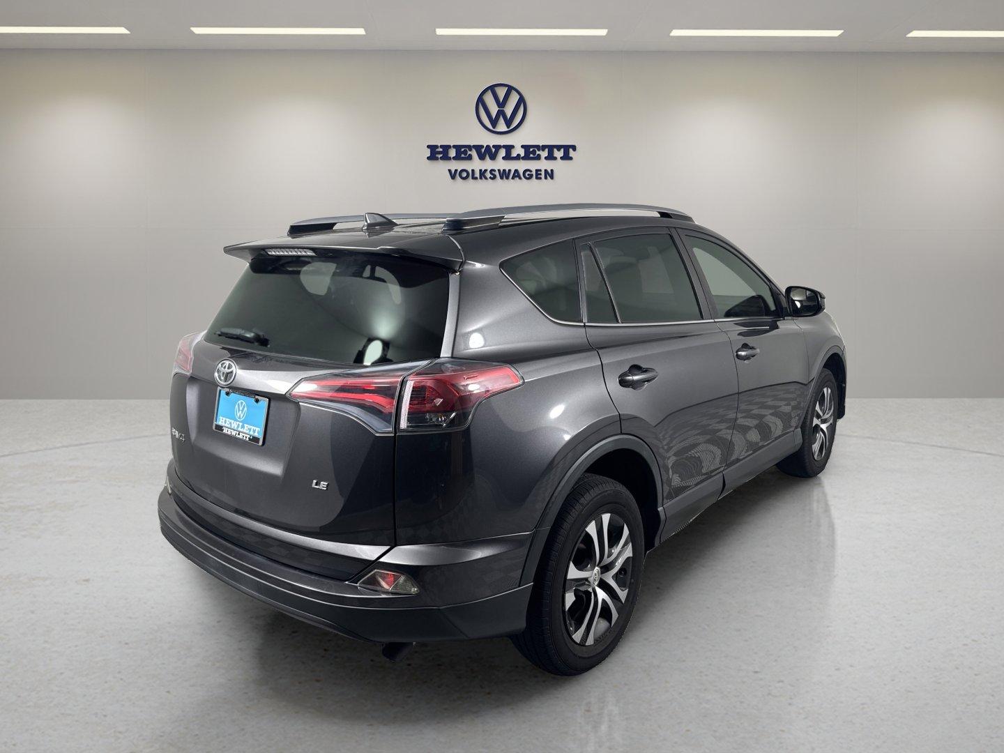 2017 Toyota RAV4 Vehicle Photo in Georgetown, TX 78626