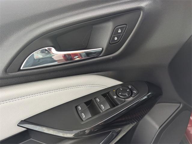 2024 Chevrolet Trax Vehicle Photo in ENGLEWOOD, CO 80113-6708