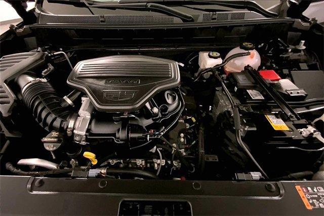 2025 Cadillac XT6 Vehicle Photo in KANSAS CITY, MO 64114-4502