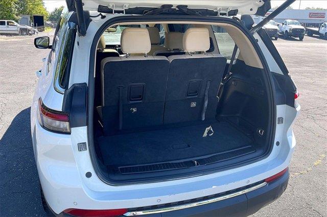 2022 Jeep Grand Cherokee L Vehicle Photo in INDEPENDENCE, MO 64055-1314