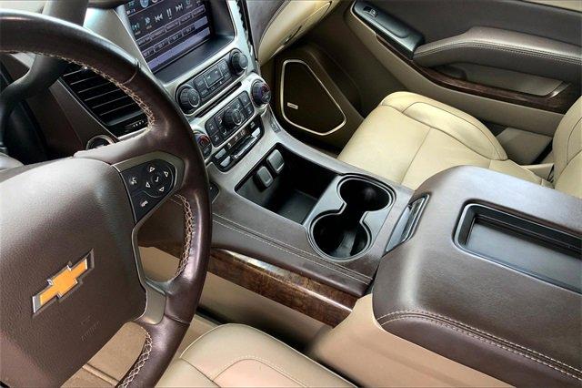 2019 Chevrolet Tahoe Vehicle Photo in TOPEKA, KS 66609-0000
