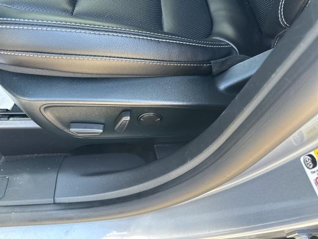 2022 Ford Escape Vehicle Photo in Webster, MA 01570-1415