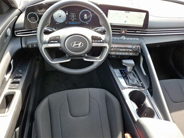 2024 Hyundai ELANTRA Vehicle Photo in New Bloomfield, PA 17068