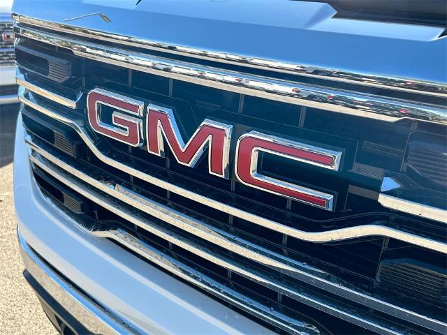 2025 GMC Sierra 1500 Vehicle Photo in GOODYEAR, AZ 85338-1310