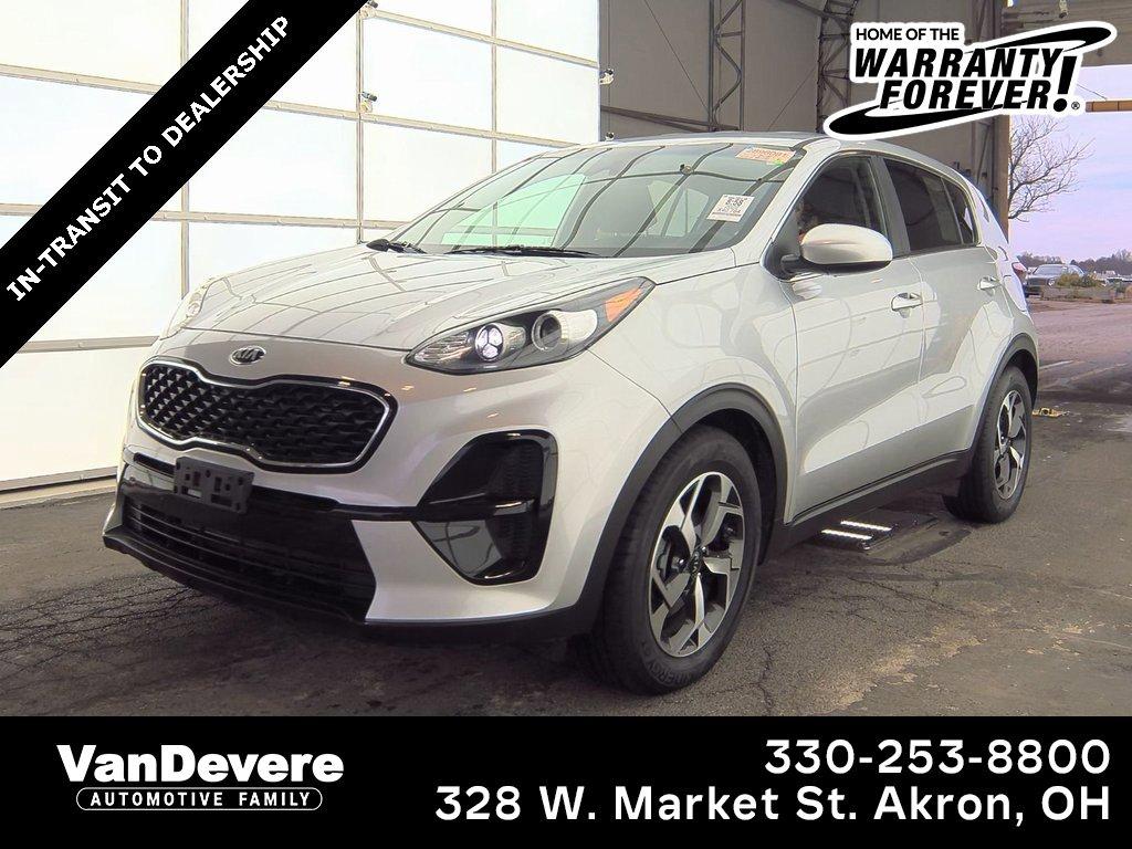 2022 Kia Sportage Vehicle Photo in AKRON, OH 44303-2185