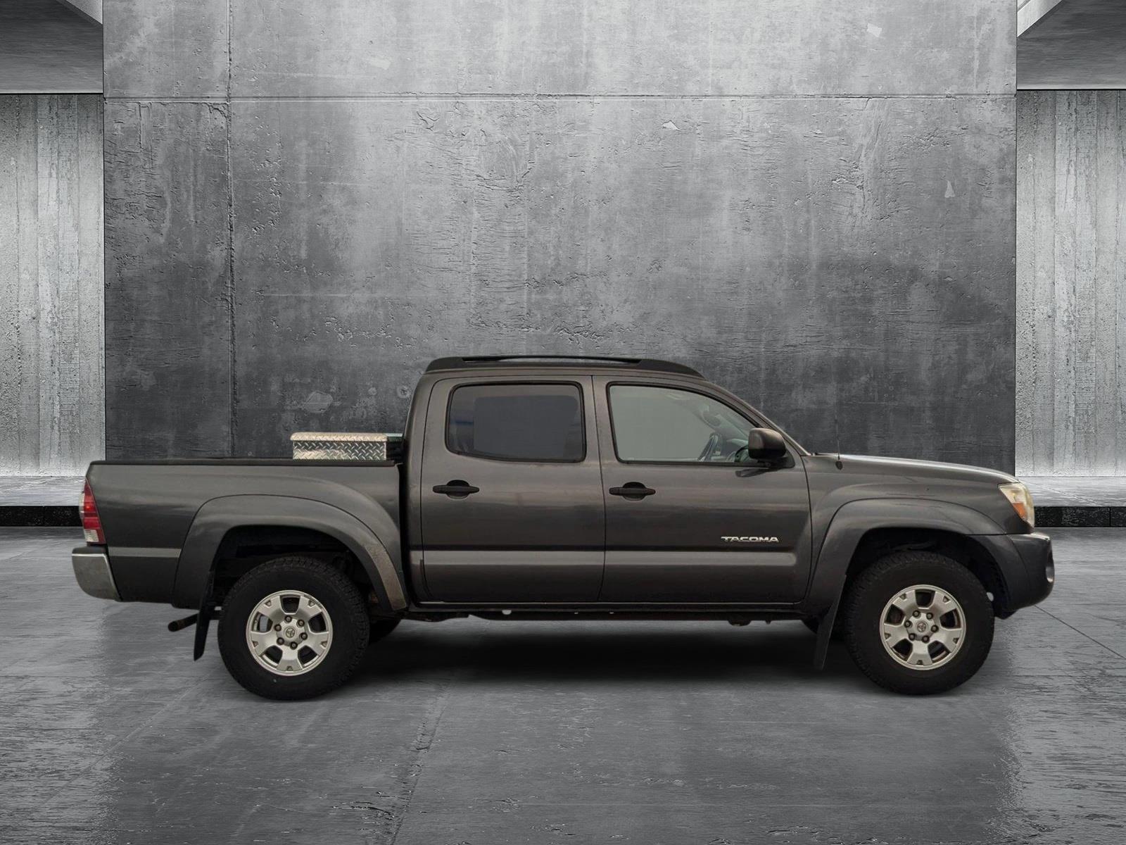 2011 Toyota Tacoma Vehicle Photo in St. Petersburg, FL 33713