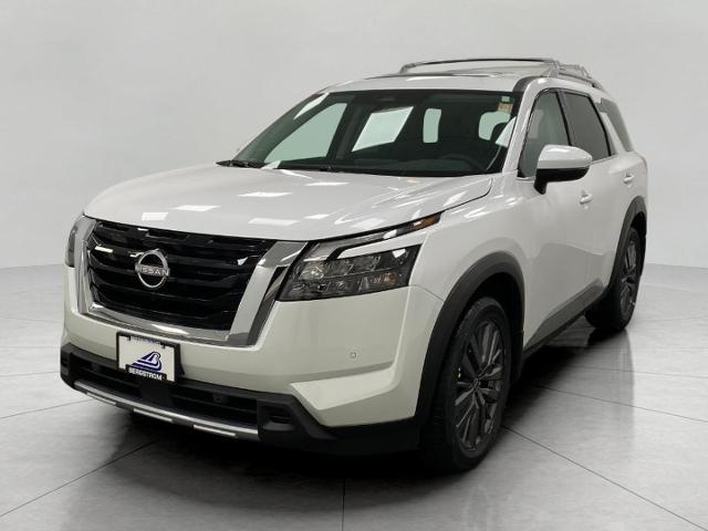 2025 Nissan Pathfinder Vehicle Photo in Appleton, WI 54913