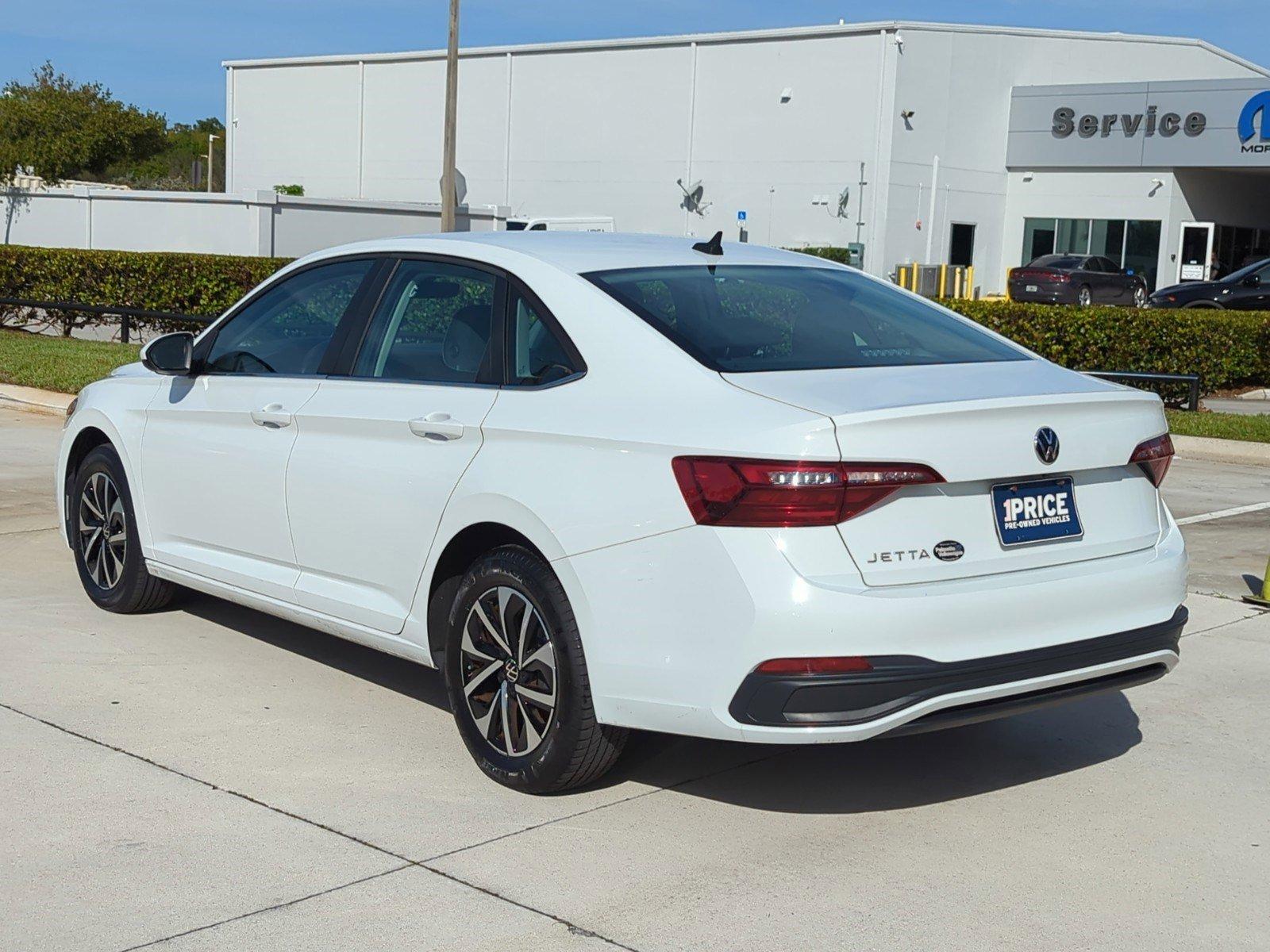 2022 Volkswagen Jetta Vehicle Photo in Pembroke Pines, FL 33027