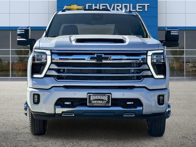 2025 Chevrolet Silverado 3500 HD Vehicle Photo in RIVERSIDE, CA 92504-4106