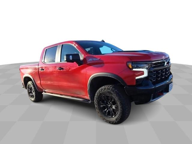 Used 2024 Chevrolet Silverado 1500 ZR2 with VIN 3GCUDHEL2RG111522 for sale in Hibbing, Minnesota