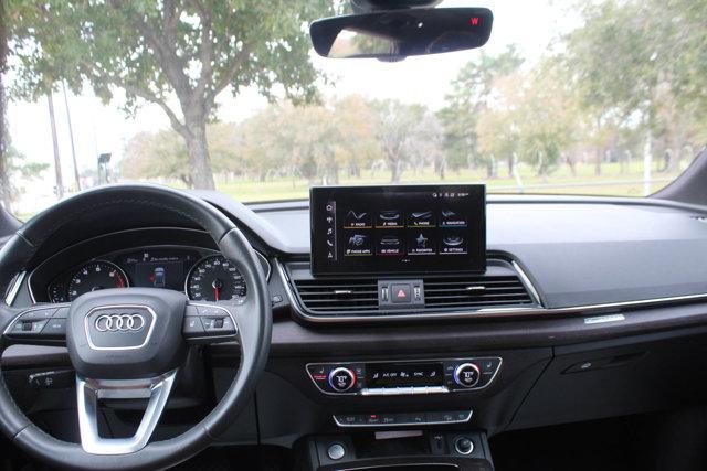 2021 Audi Q5 Vehicle Photo in HOUSTON, TX 77090