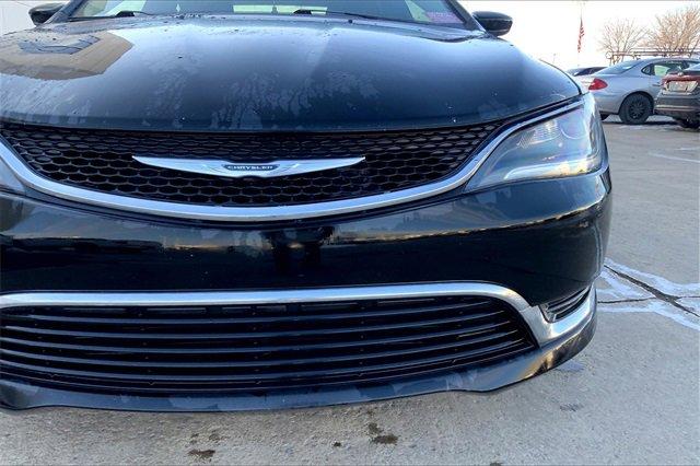 2015 Chrysler 200 Vehicle Photo in TOPEKA, KS 66609-0000