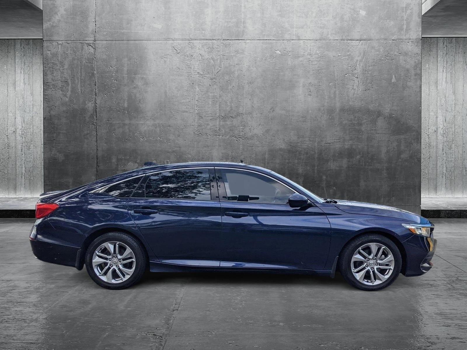 2018 Honda Accord Sedan Vehicle Photo in PEMBROKE PINES, FL 33024-6534