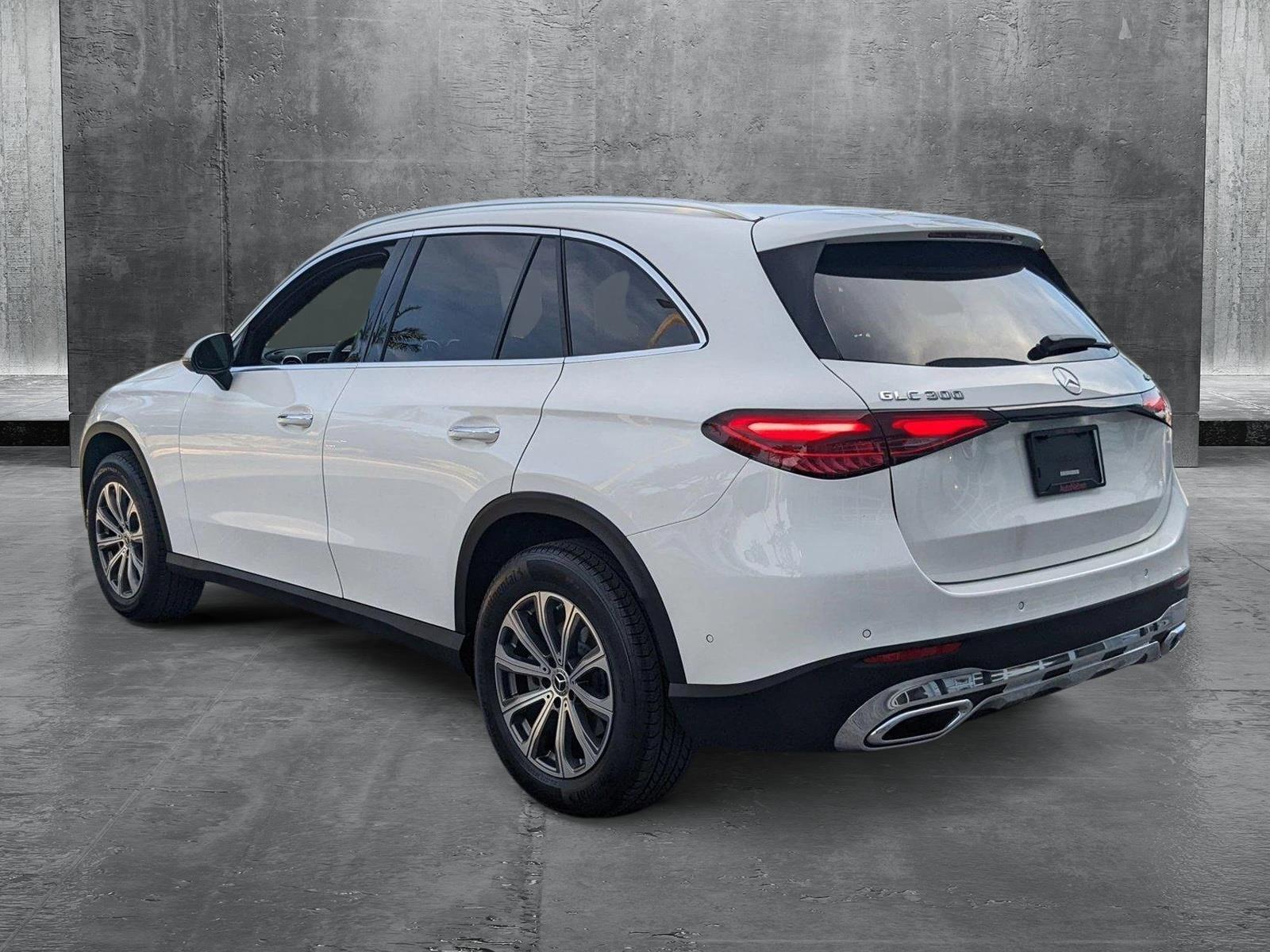 2024 Mercedes-Benz GLC Vehicle Photo in Pompano Beach, FL 33064