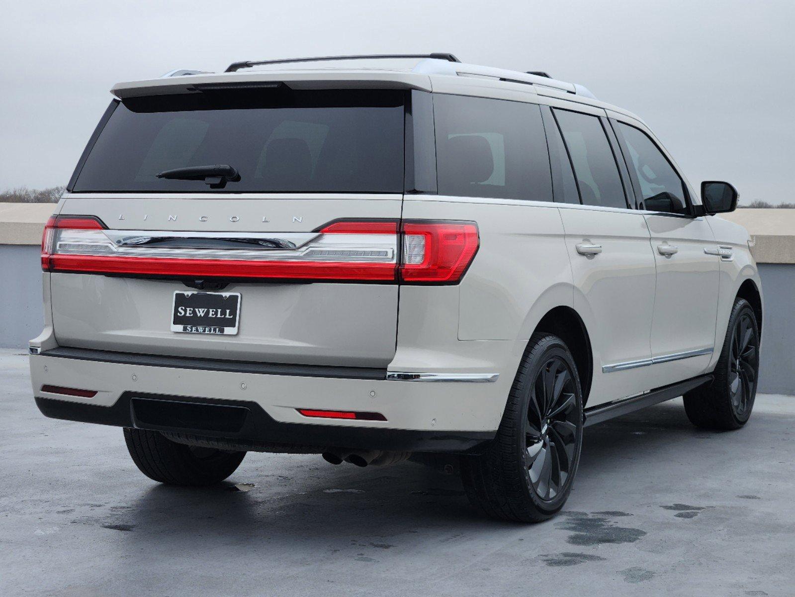 2021 Lincoln Navigator Vehicle Photo in DALLAS, TX 75209