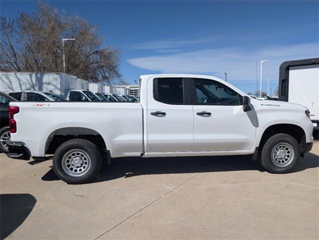 2025 Chevrolet Silverado 1500 Vehicle Photo in ENGLEWOOD, CO 80113-6708